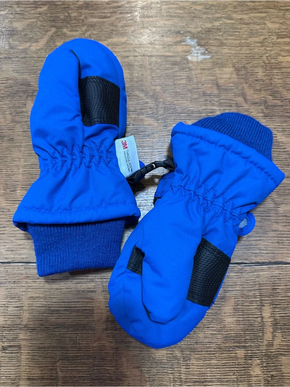 3M Thinsulate Bright Blue Kids Mittens with Wrist Straps 1-2 year olds